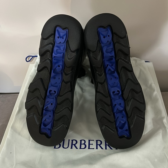 BURBERRY Ranger Leather Lace-up Boots - Picture 4 of 5